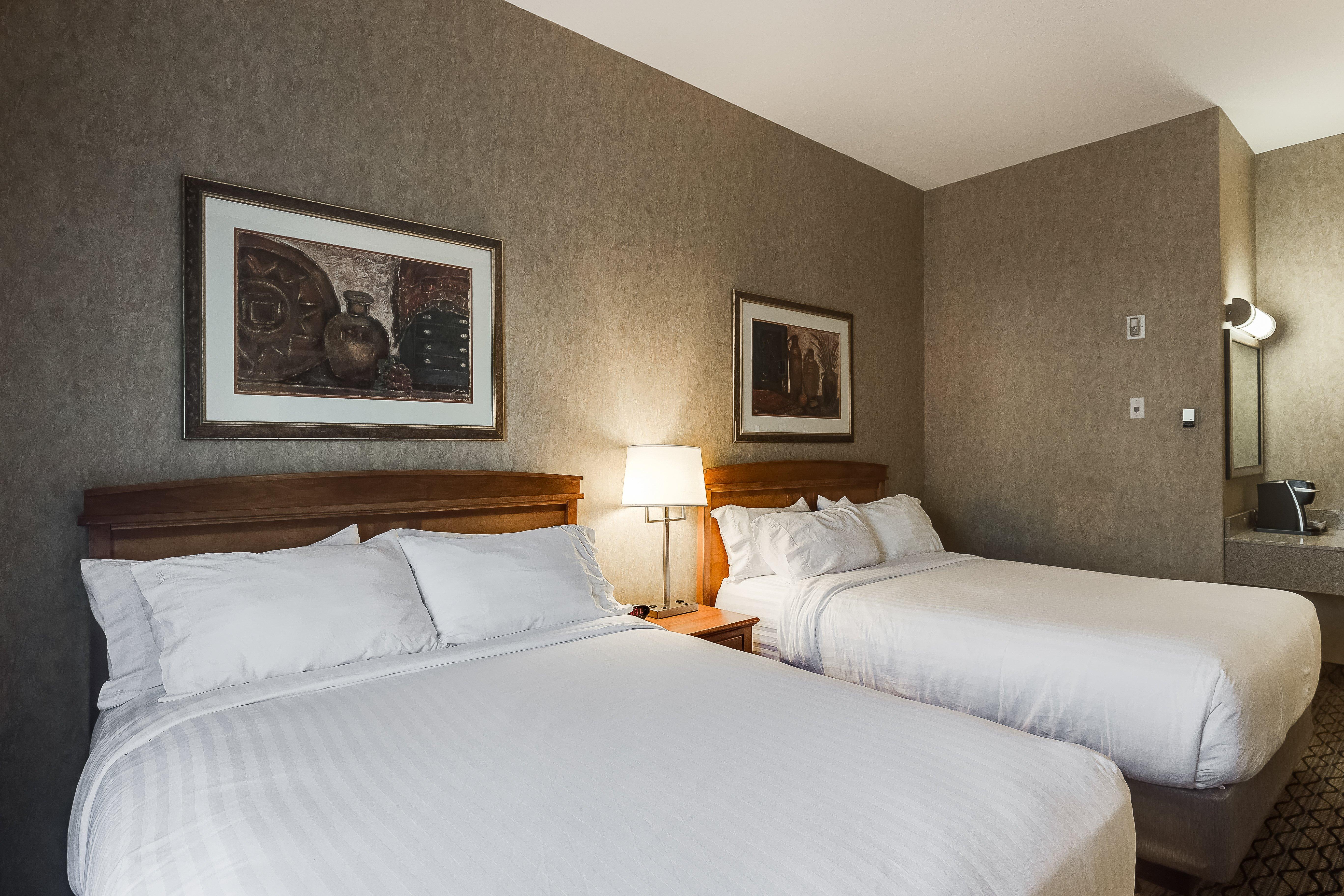 Holiday Inn Express Hotel & Suites Saskatoon By Ihg Exterior foto