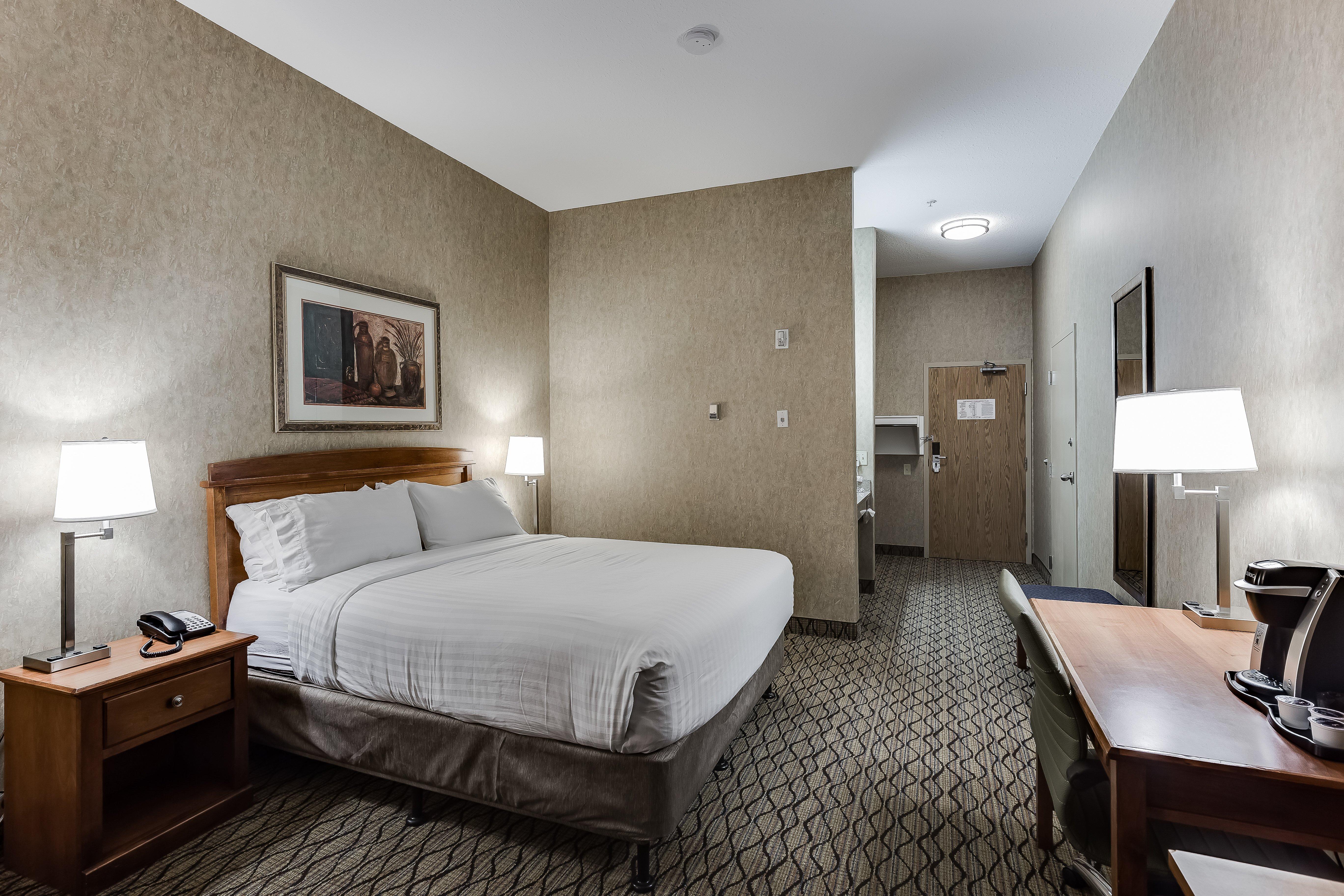 Holiday Inn Express Hotel & Suites Saskatoon By Ihg Exterior foto