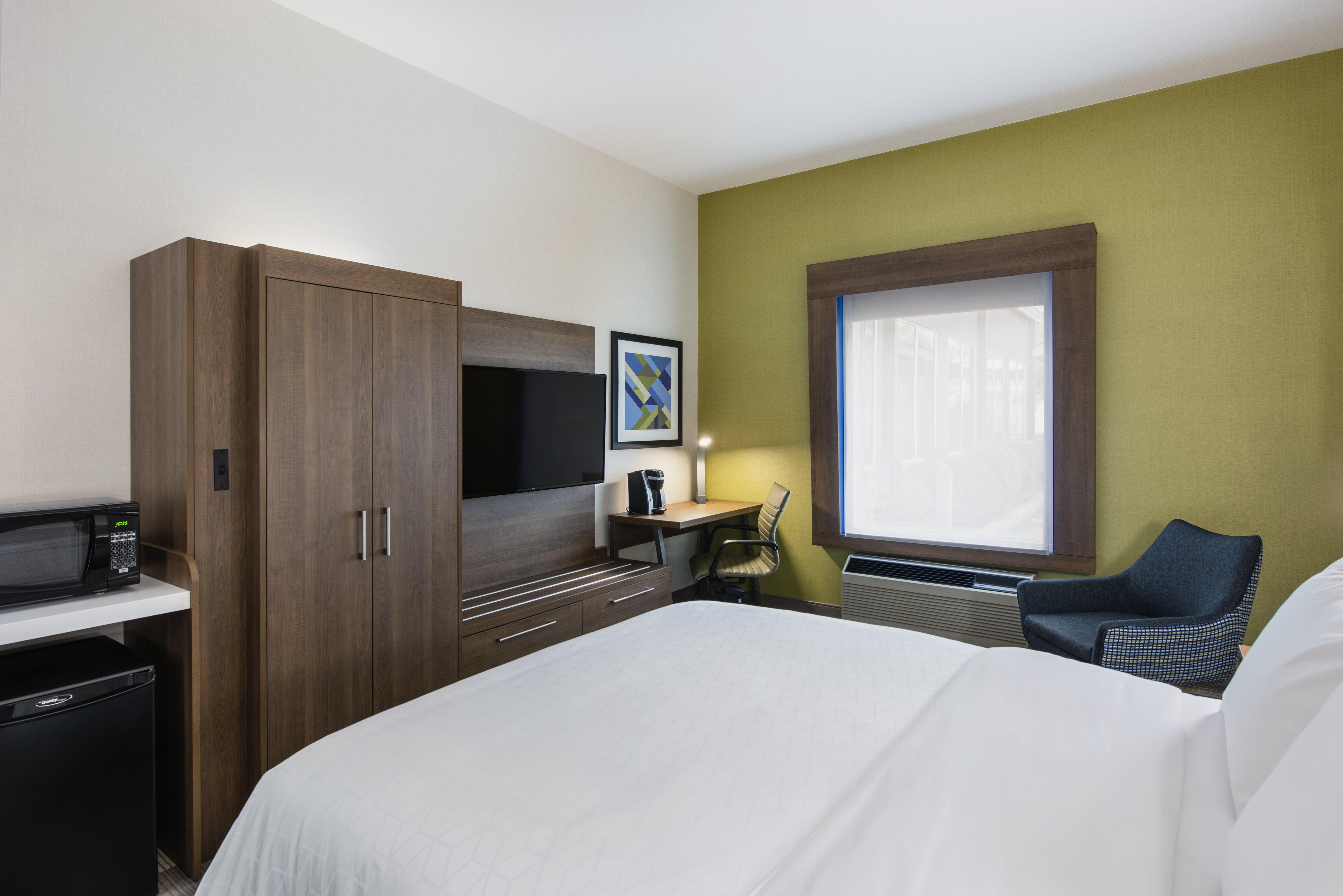 Holiday Inn Express Hotel & Suites Saskatoon By Ihg Exterior foto