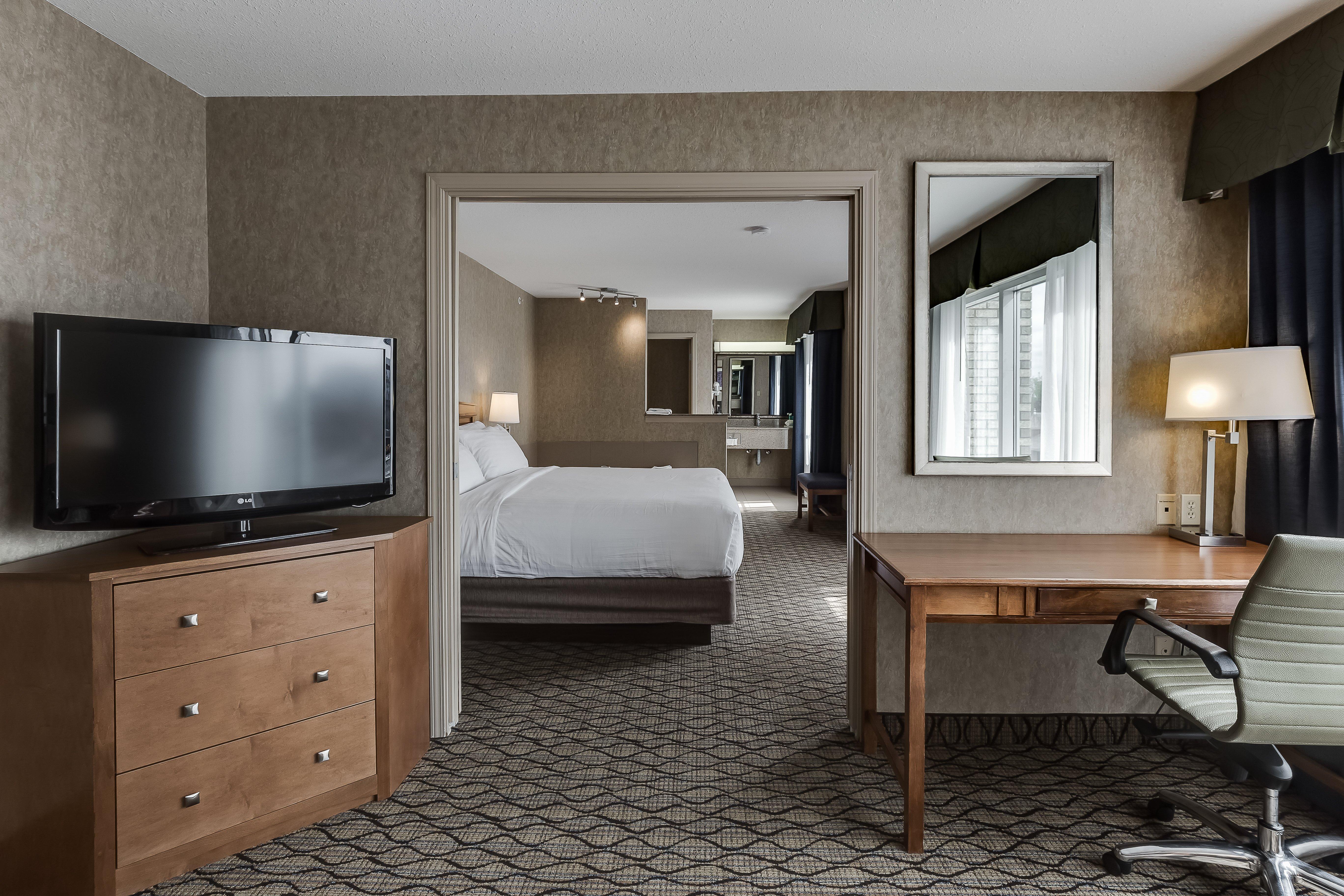 Holiday Inn Express Hotel & Suites Saskatoon By Ihg Exterior foto