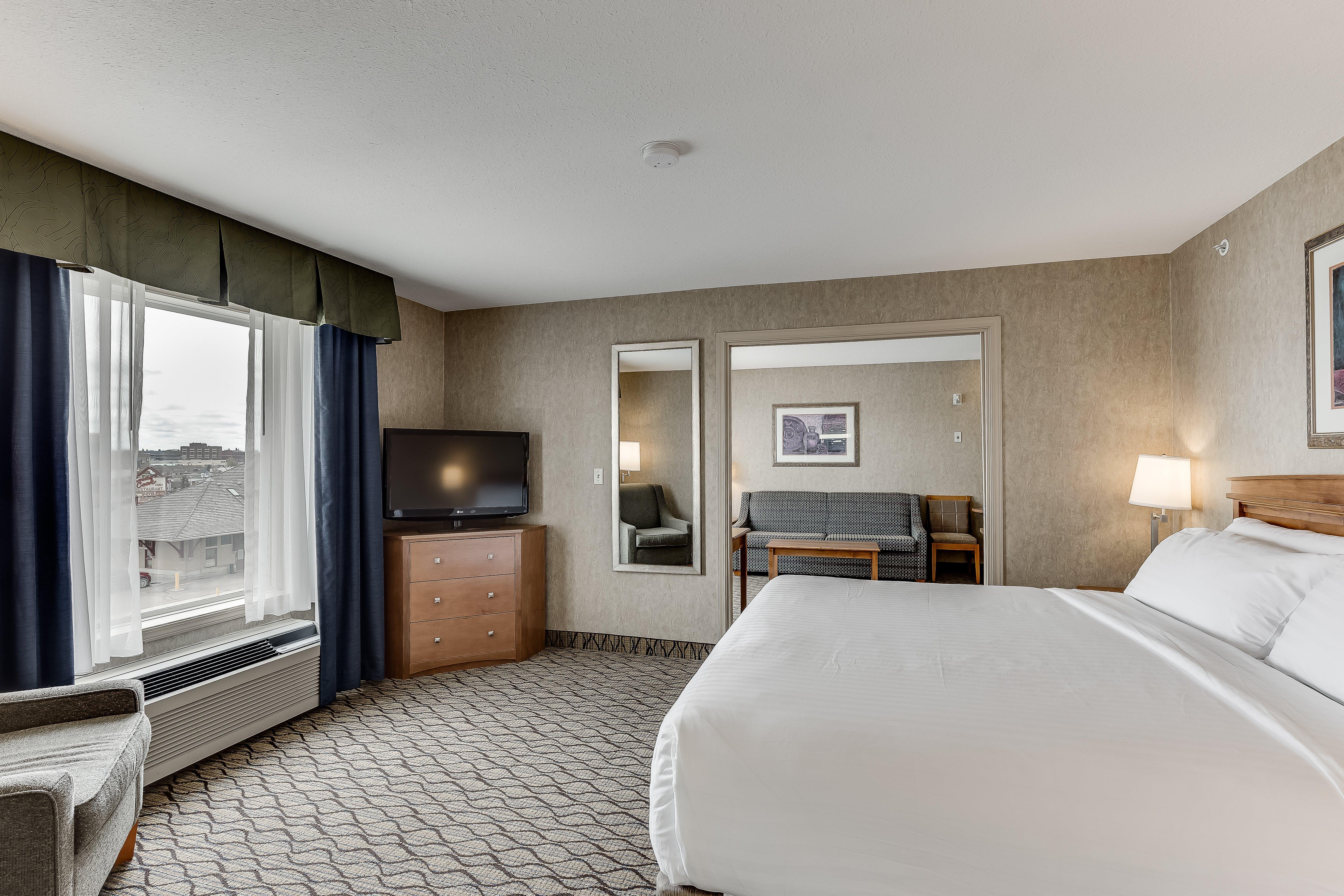 Holiday Inn Express Hotel & Suites Saskatoon By Ihg Exterior foto